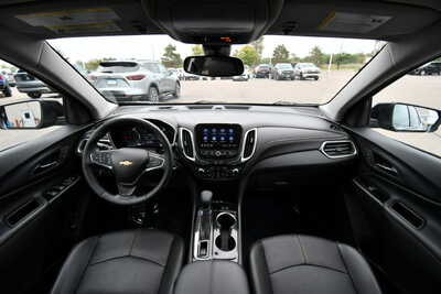 2024 Chevrolet Equinox, $26503. Photo 3
