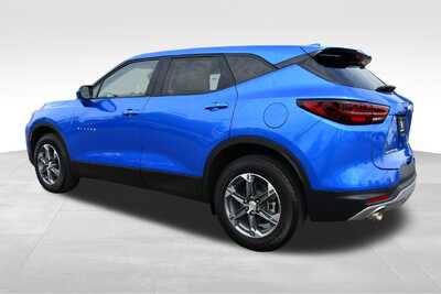2025 Chevrolet Blazer, $29038. Photo 5