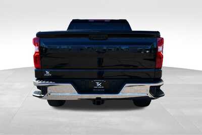 2026 Chevrolet 1500 Crew Cab, $58350. Photo 5
