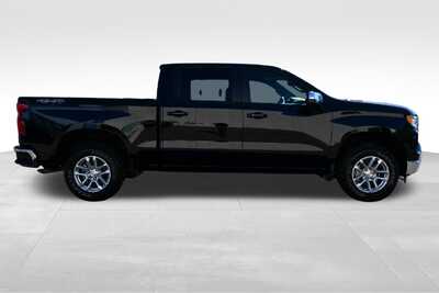 2026 Chevrolet 1500 Crew Cab, $58350. Photo 7