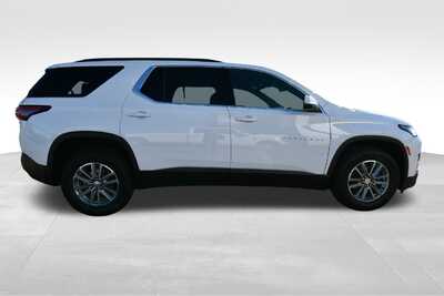 2023 Chevrolet Traverse, $33910. Photo 9