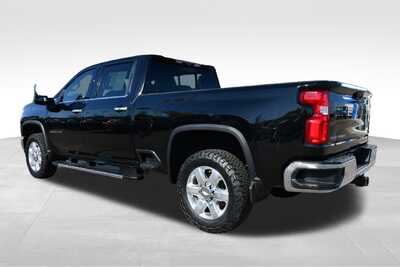 2020 Chevrolet 3500 Crew Cab, $36345. Photo 5