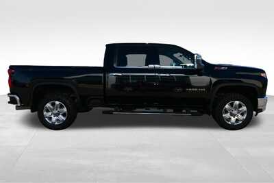 2020 Chevrolet 3500 Crew Cab, $36345. Photo 9