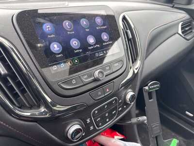2022 Chevrolet Equinox, $24347. Photo 9