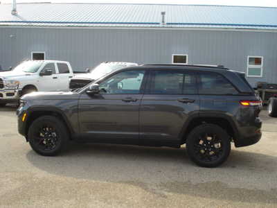 2025 Jeep Grand Cherokee, $43619. Photo 2