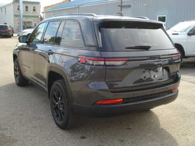 2025 Jeep Grand Cherokee, $43619. Photo 3