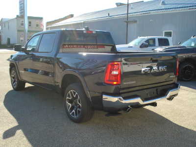 2025 RAM 1500 Crew Cab, $58271. Photo 3