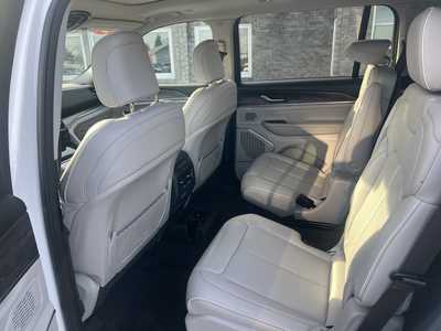 2023 Jeep Grand Cherokee L, $39975. Photo 7