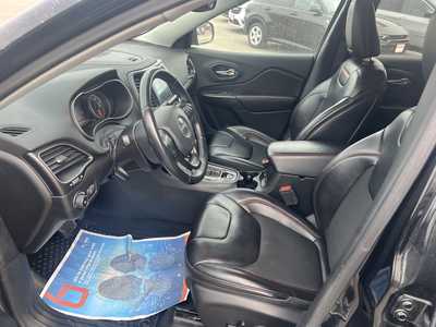 2019 Jeep Cherokee, $22575. Photo 8