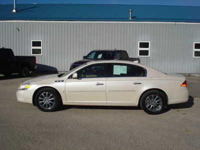 2009 Buick Lucerne, $6975. Photo 2