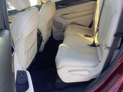 2022 Jeep Grand Cherokee L, $28575. Photo 8