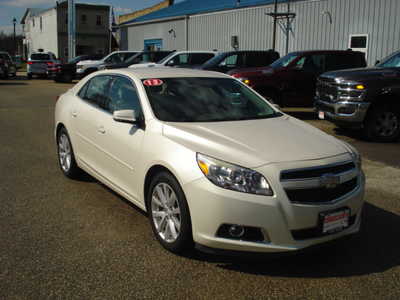 2013 Chevrolet Malibu, $6975. Photo 6