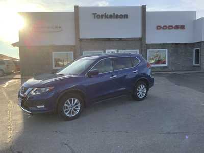2018 Nissan Rogue, $14575. Photo 1