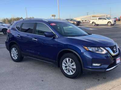 2018 Nissan Rogue, $14575. Photo 6