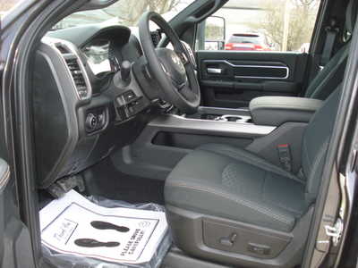 2025 RAM 2500 Crew Cab, $73036. Photo 7
