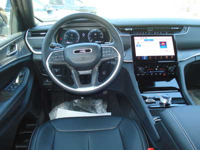 2025 Jeep Grand Cherokee L, $46215. Photo 10