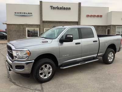 2024 RAM 2500 Crew Cab, $46975. Photo 1