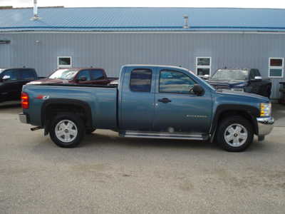 2012 Chevrolet 1500 Ext Cab, $9975. Photo 5