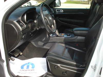 2019 Jeep Grand Cherokee, $20975. Photo 7