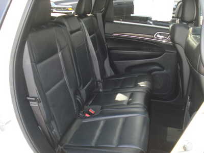 2019 Jeep Grand Cherokee, $20975. Photo 8