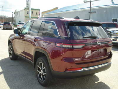 2025 Jeep Grand Cherokee, $44081. Photo 3
