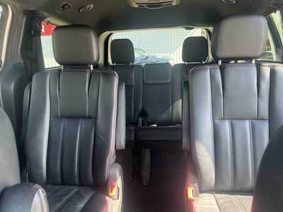 2017 Dodge Caravan, Grand, $11575. Photo 7