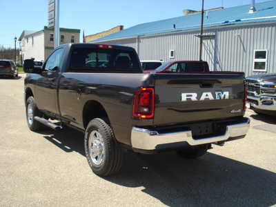 2025 RAM 2500 Reg Cab, $52283. Photo 3