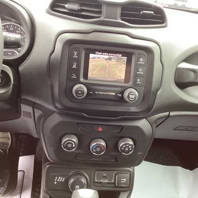 2018 Jeep Renegade, $13975. Photo 11