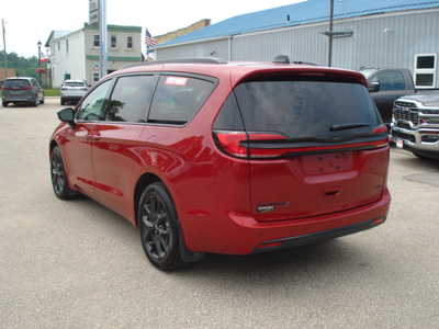2024 Chrysler Pacifica, $44575. Photo 3