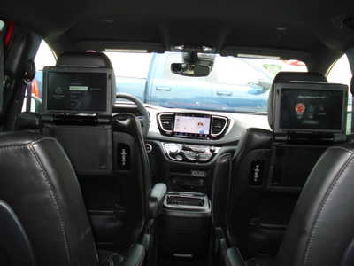 2024 Chrysler Pacifica, $44575. Photo 10