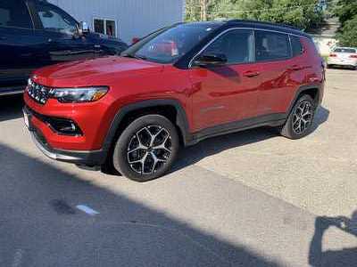 2025 Jeep Compass, $32104. Photo 1