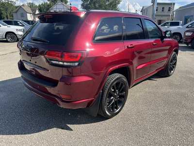 2020 Jeep Grand Cherokee, $25575. Photo 3