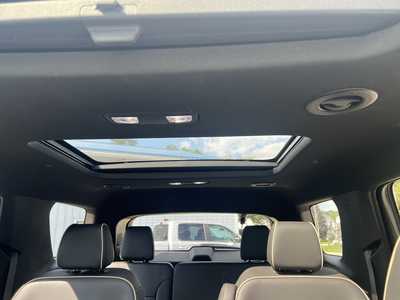 2023 Chevrolet Traverse, $36975. Photo 8