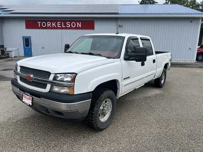 2003 Chevrolet 1500 Crew Cab, $2575. Photo 1