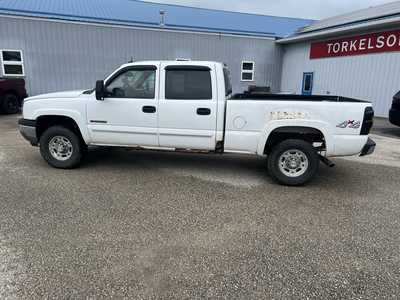 2003 Chevrolet 1500 Crew Cab, $2575. Photo 5