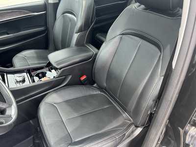 2023 Jeep Grand Cherokee L, $36575. Photo 6