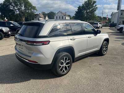 2025 Jeep Grand Cherokee, $44831. Photo 3