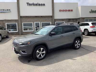 2022 Jeep Cherokee, $25975. Photo 1