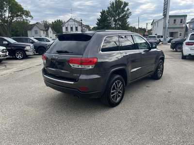 2019 Jeep Grand Cherokee, $15975. Photo 3