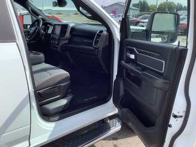 2024 RAM 3500 Crew Cab, $56975. Photo 7