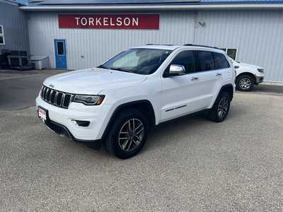 2019 Jeep Grand Cherokee, $20975. Photo 1