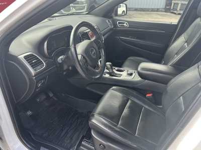 2019 Jeep Grand Cherokee, $20975. Photo 4