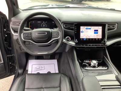 2024 Jeep Wagoneer, $54975. Photo 11