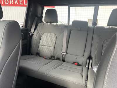 2026 RAM 1500 Crew Cab, $53878. Photo 6