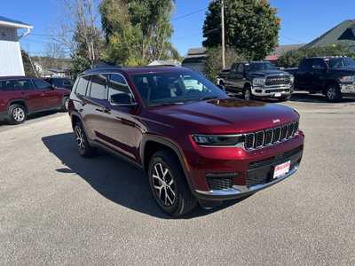 2025 Jeep Grand Cherokee L, $42995. Photo 2