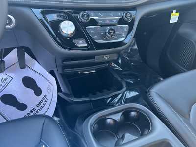 2026 Chrysler Pacifica, $42649. Photo 7