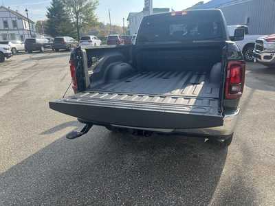 2026 RAM 2500 Crew Cab, $56077. Photo 5