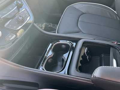 2026 Chrysler Pacifica, $. Photo 6