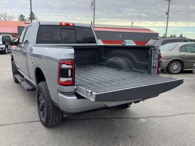 2024 RAM 2500 Crew Cab, $44975. Photo 4