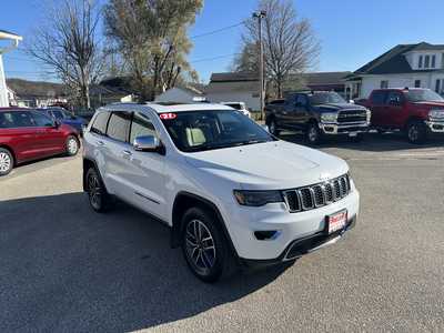 2021 Jeep Grand Cherokee, $23975. Photo 2